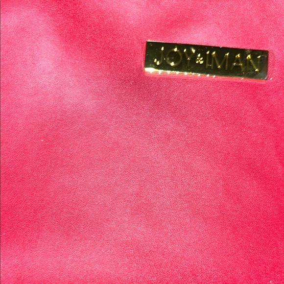 Joy & Iman Cherry Red Leather Crossbody Bag - Picture 2 of 12